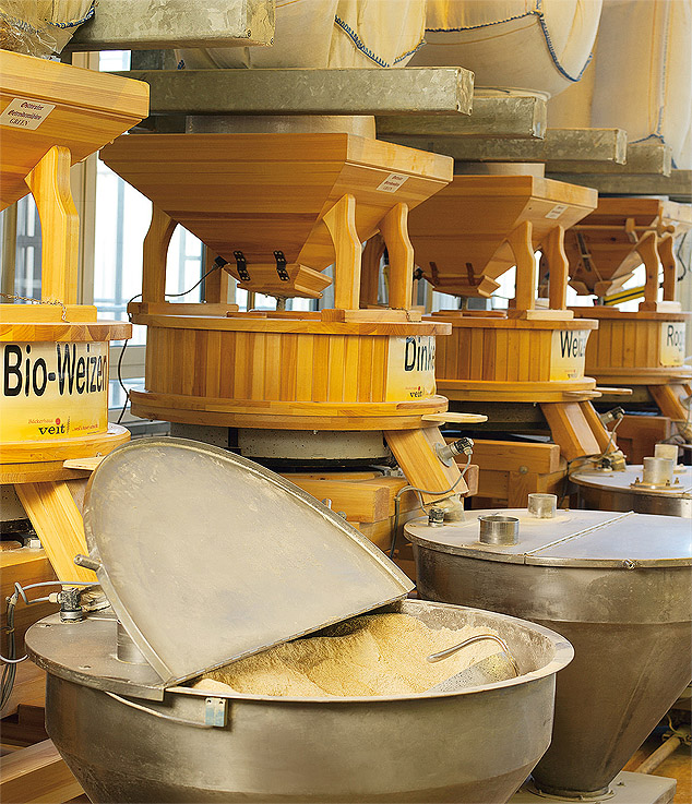 Bäckerhaus Veit aus Bempflingen, Deutschland, mahlt mit Osttiroler Getreidemühlen Green Bäckerhaus Veit aus Bempflingen, Deutschland, mahlt mit Osttiroler Getreidemühlen Green
